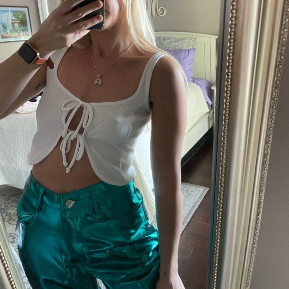 Tie crop top - Picture 2 of 5